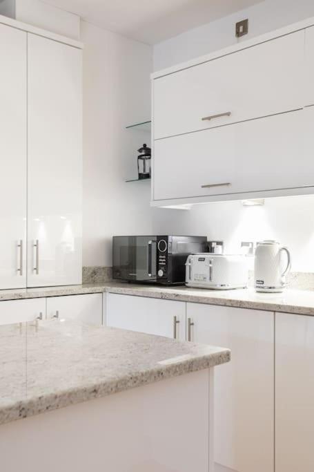 Best City Centre Luxurious Home Free Parking Belfast Kültér fotó
